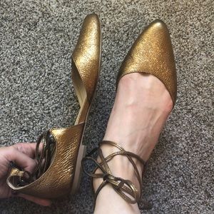 Gold ankle wrap flats, SO cute